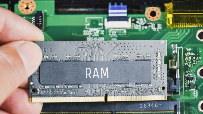 メモリ（RAM）とは